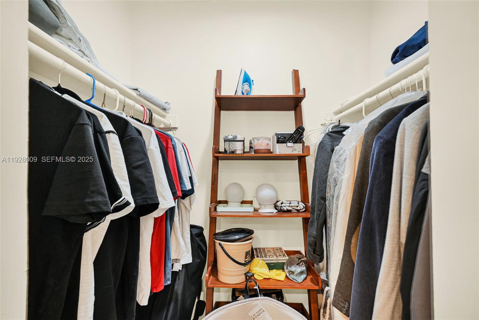 ARLEN HOUSE EAST CONDO - Residential Lease