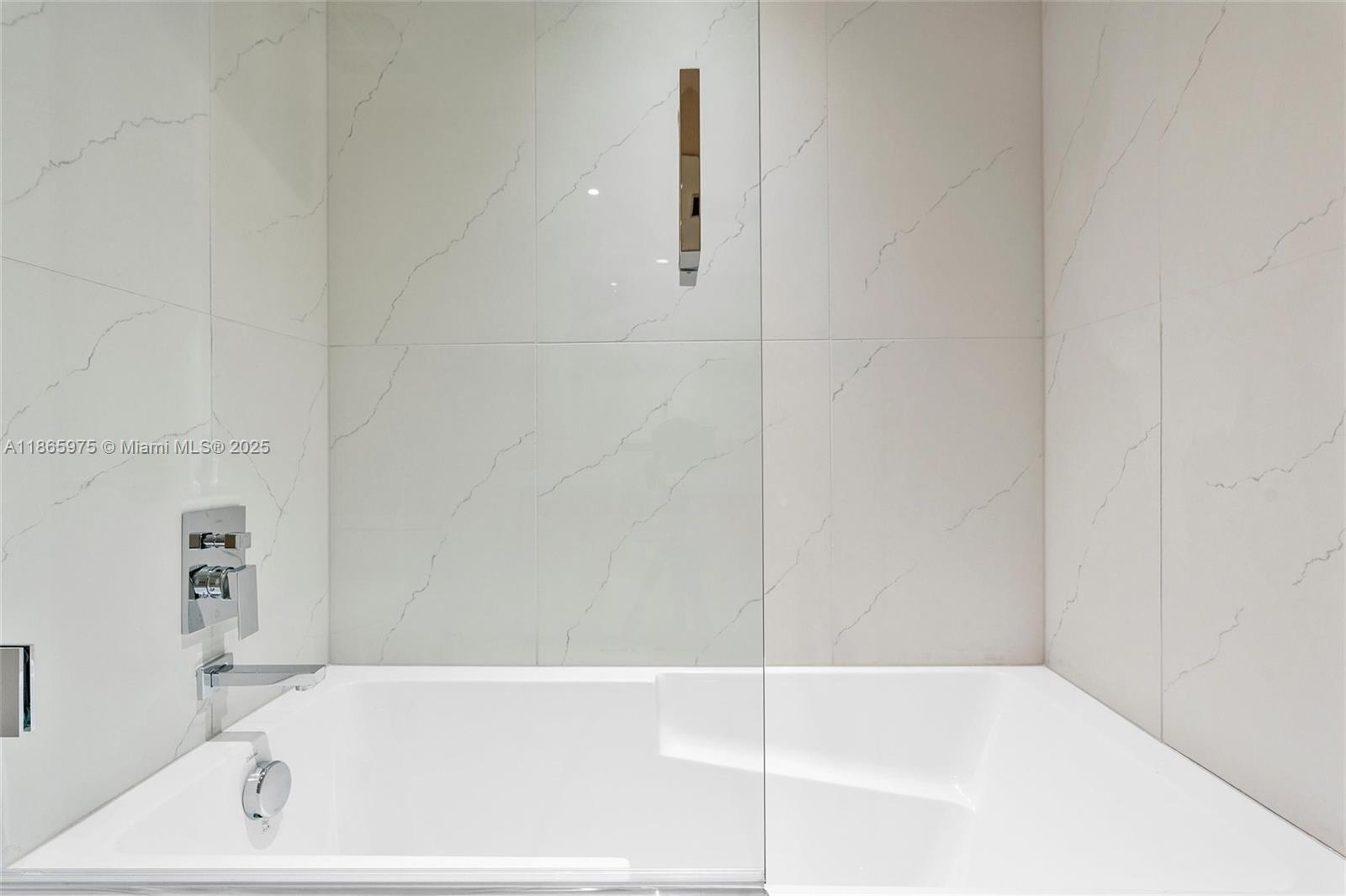 Alana Bay Harbor Islands - Residential