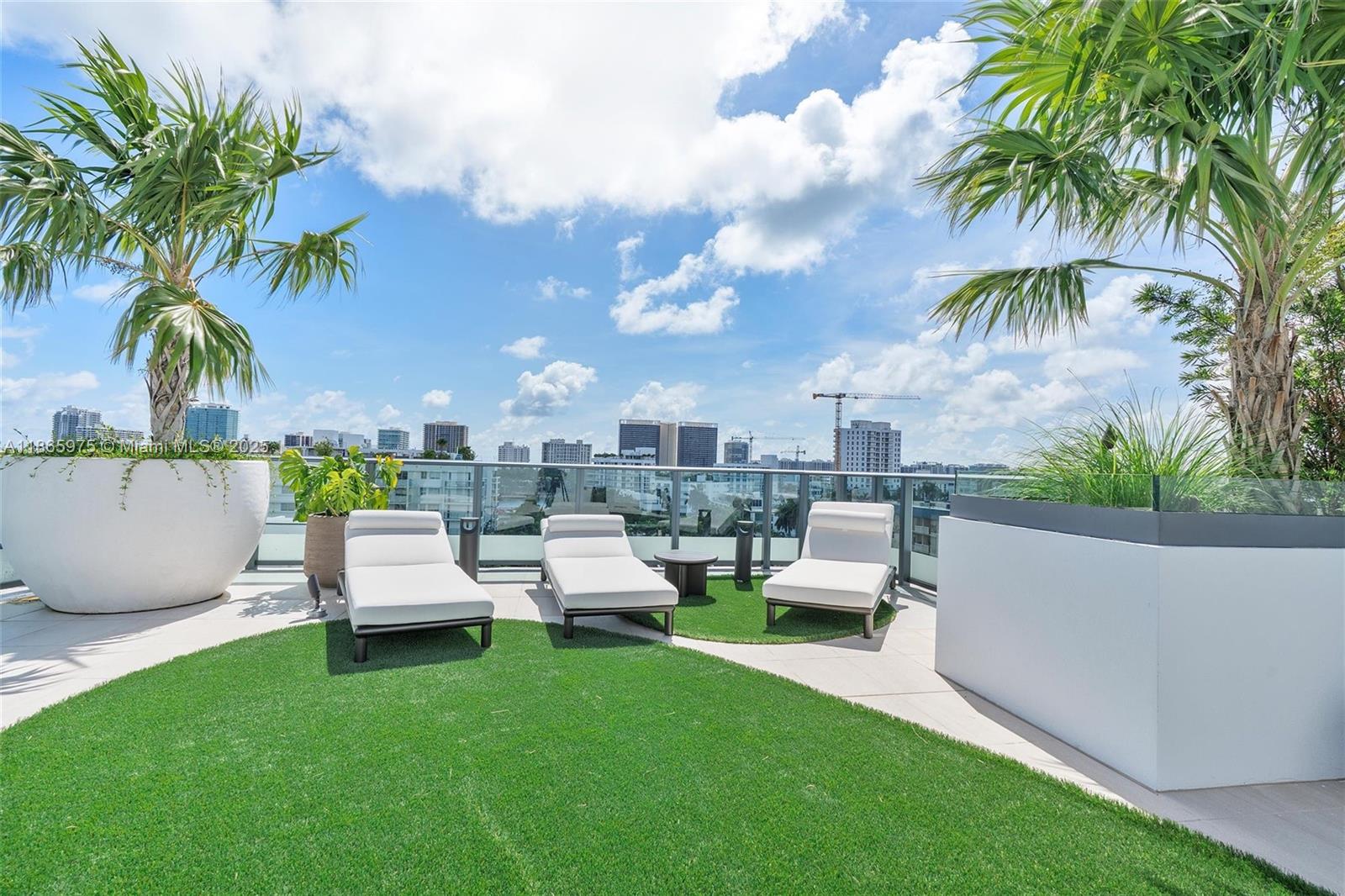 Alana Bay Harbor Islands - Residential