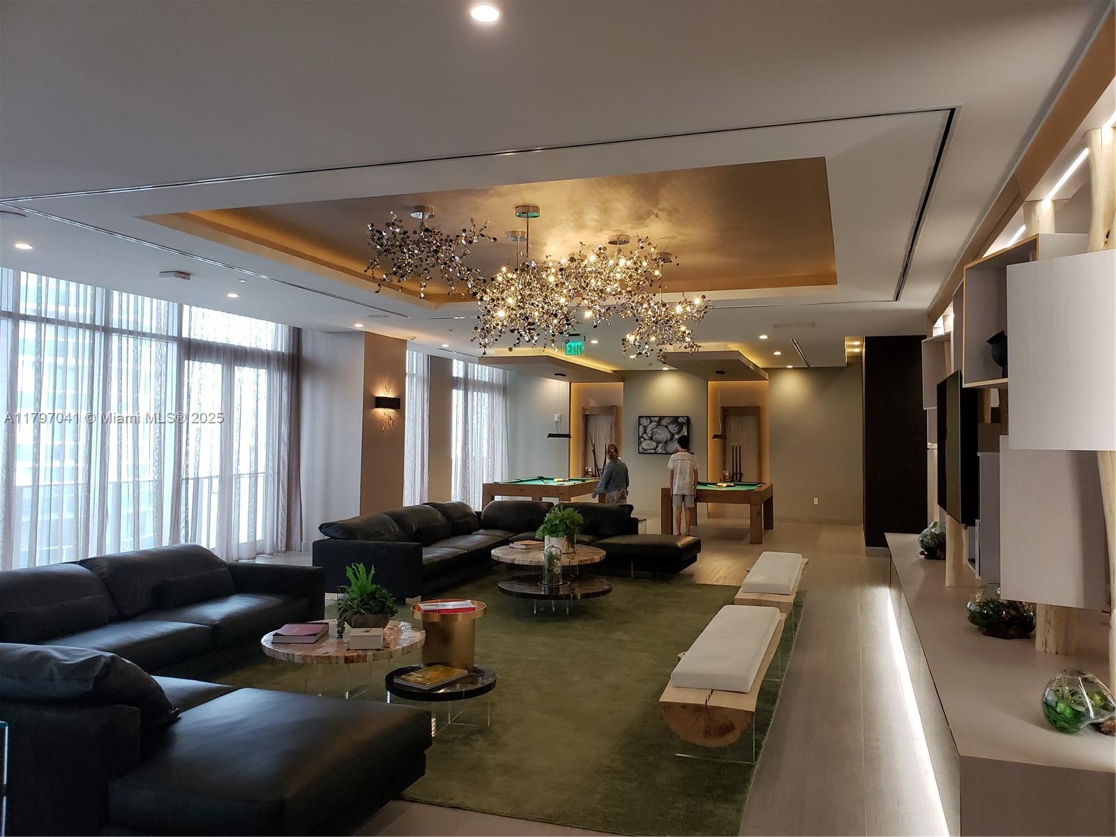 ARIA ON THE BAY CONDO - Residential Lease