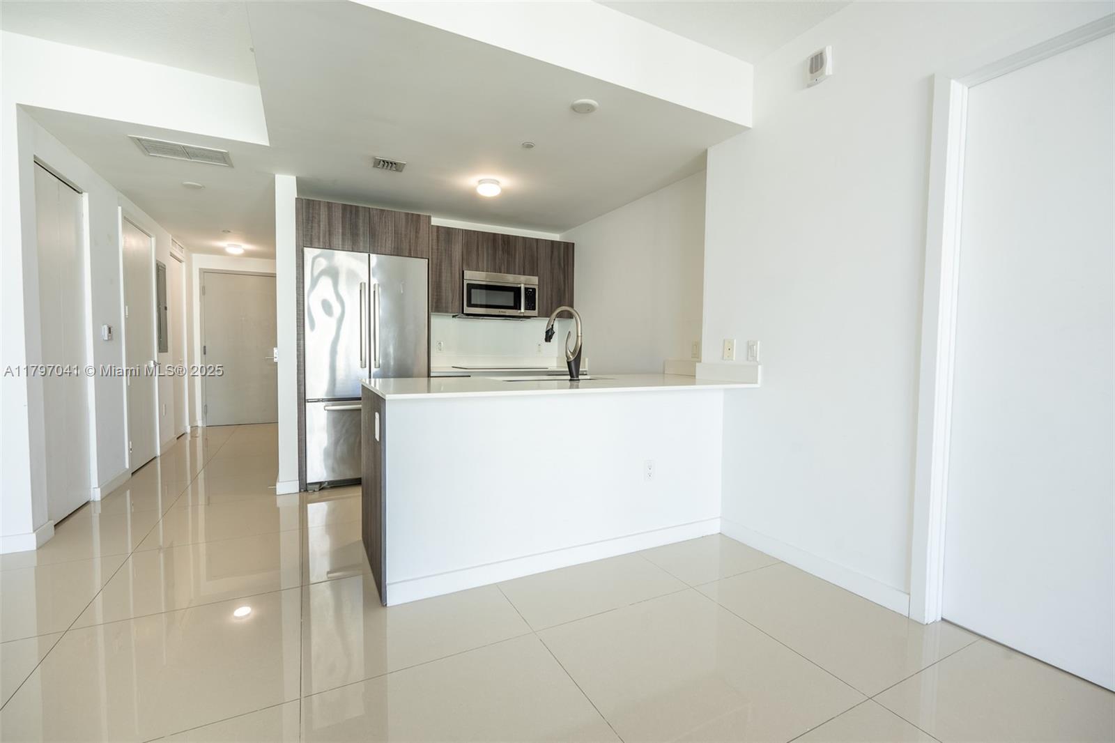 ARIA ON THE BAY CONDO - Residential Lease