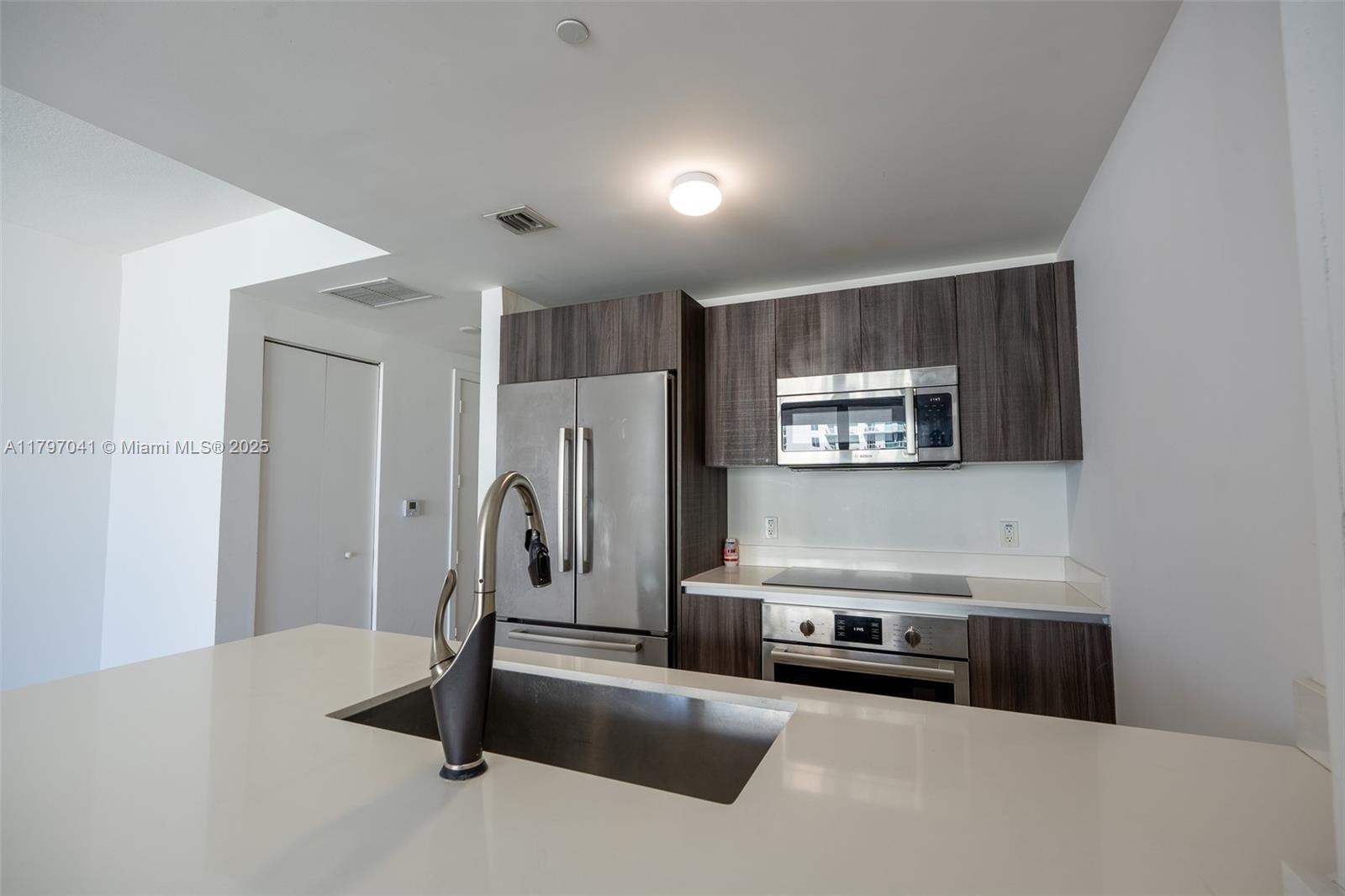 ARIA ON THE BAY CONDO - Residential Lease