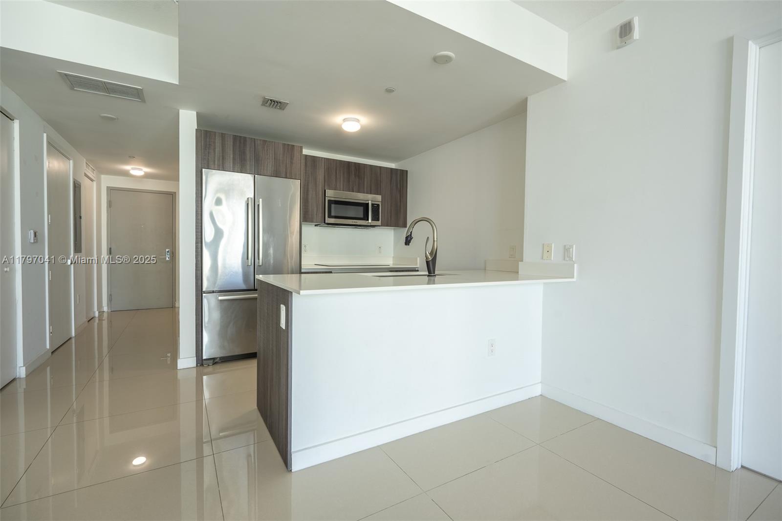 ARIA ON THE BAY CONDO - Residential Lease