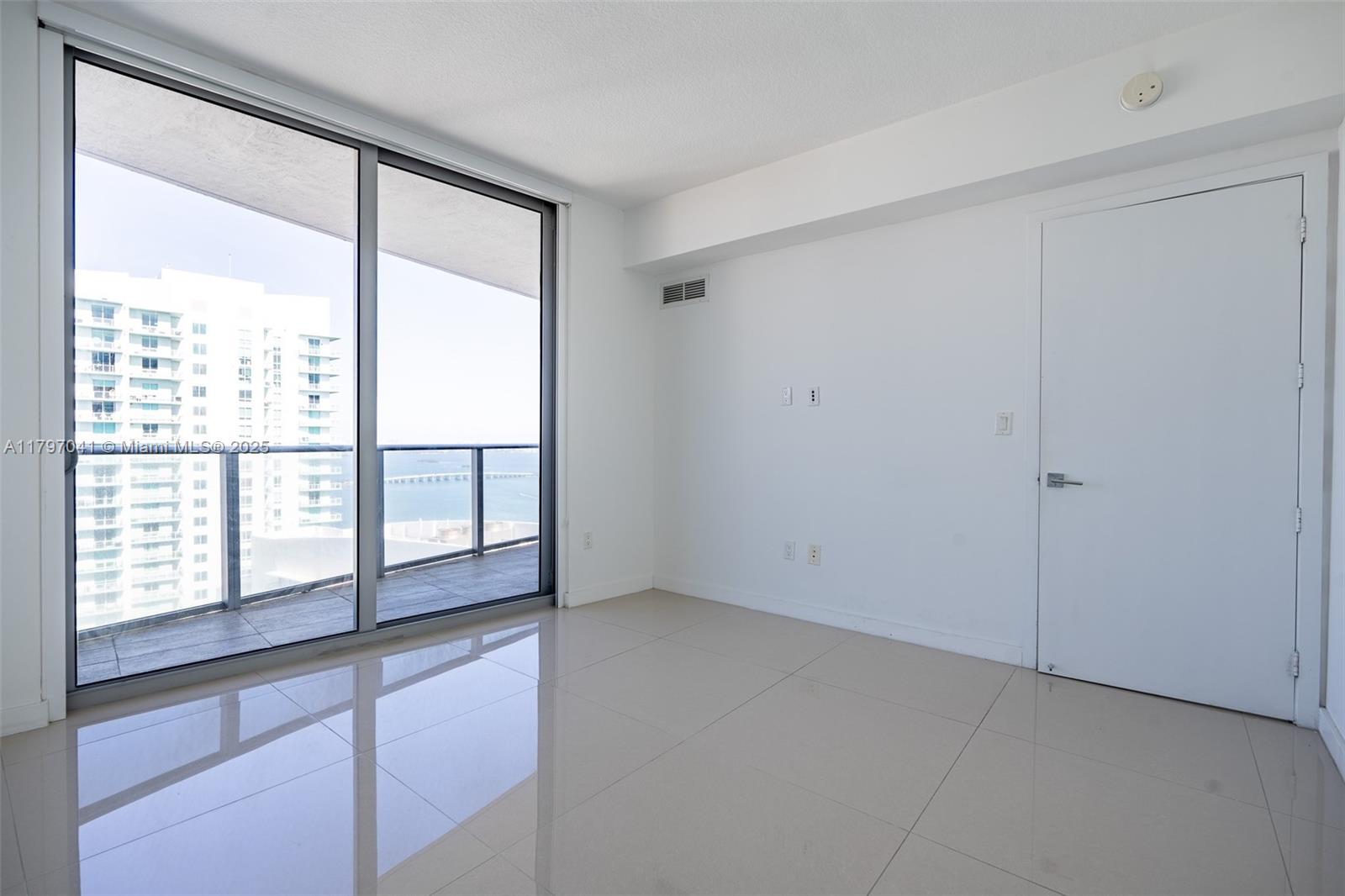 ARIA ON THE BAY CONDO - Residential Lease