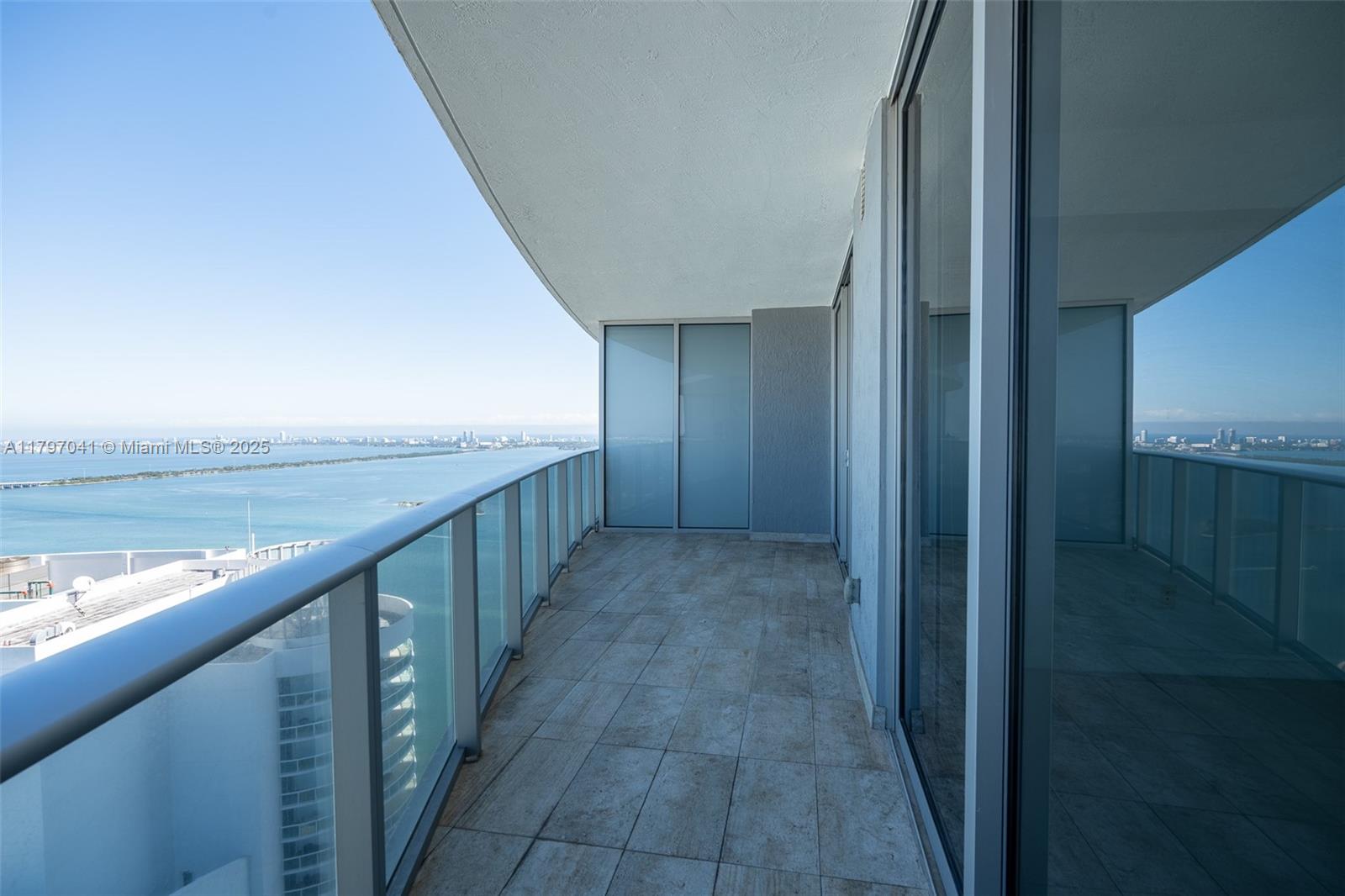 ARIA ON THE BAY CONDO - Residential Lease