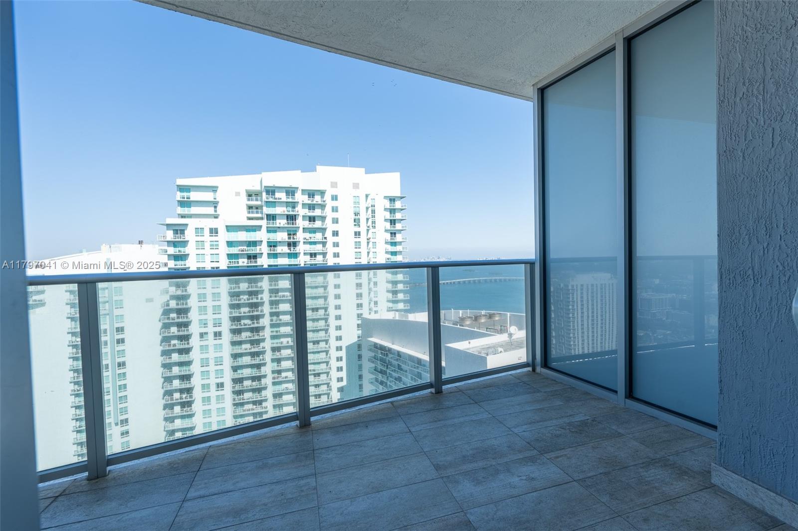 ARIA ON THE BAY CONDO - Residential Lease