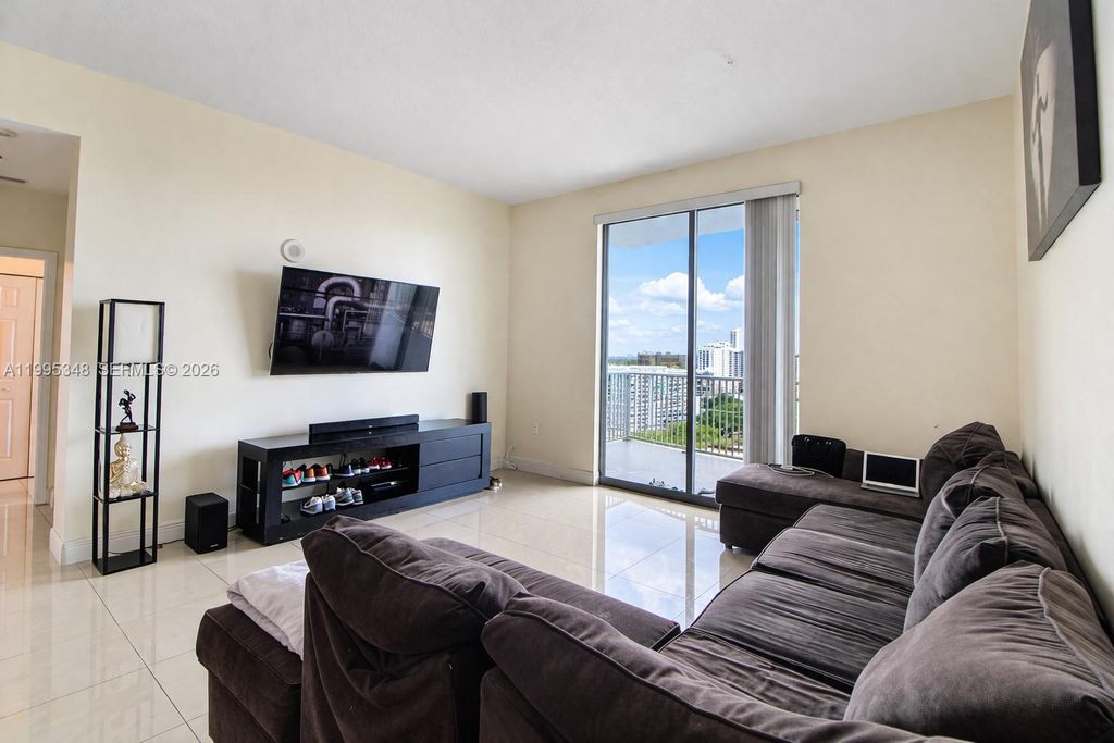 Photo of 140 S Dixie Hwy #1019, Hollywood, FL 33020 (MLS # A11995348)