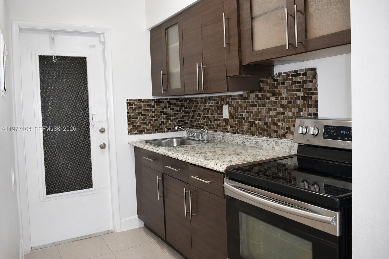 PORTA BELA CONDO - Residential Lease