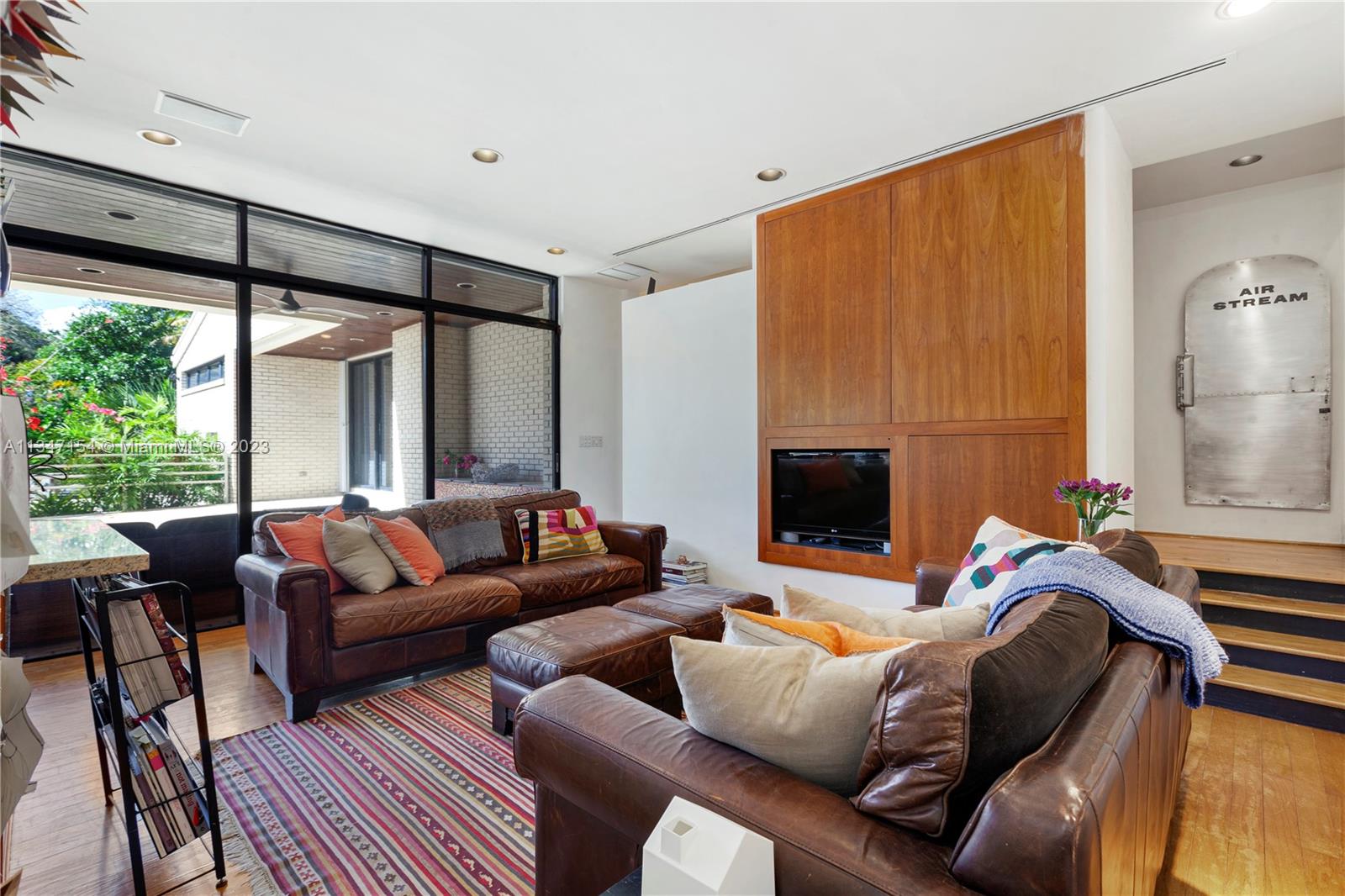 COCOPLUM SEC 1 - Residential