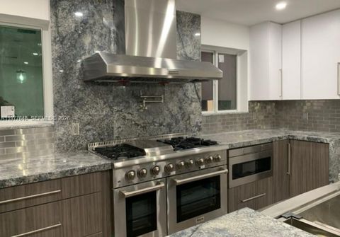 Tiny photo for 16761 SW 92nd Ave, Palmetto Bay, FL 33157 (MLS # A11977648)