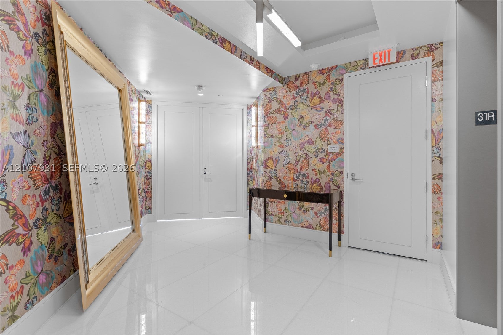 17975 Collins Ave N-3102