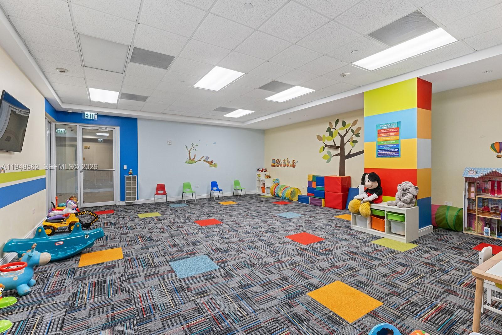 COURTS BRICKELL KEY CONDO - Residential