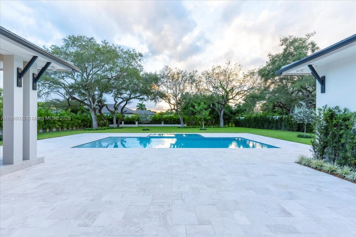 Sunset Paradise - Residential
