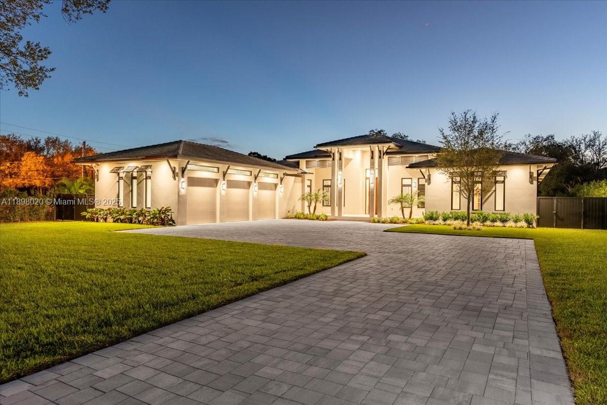 7110 SW 82 ave