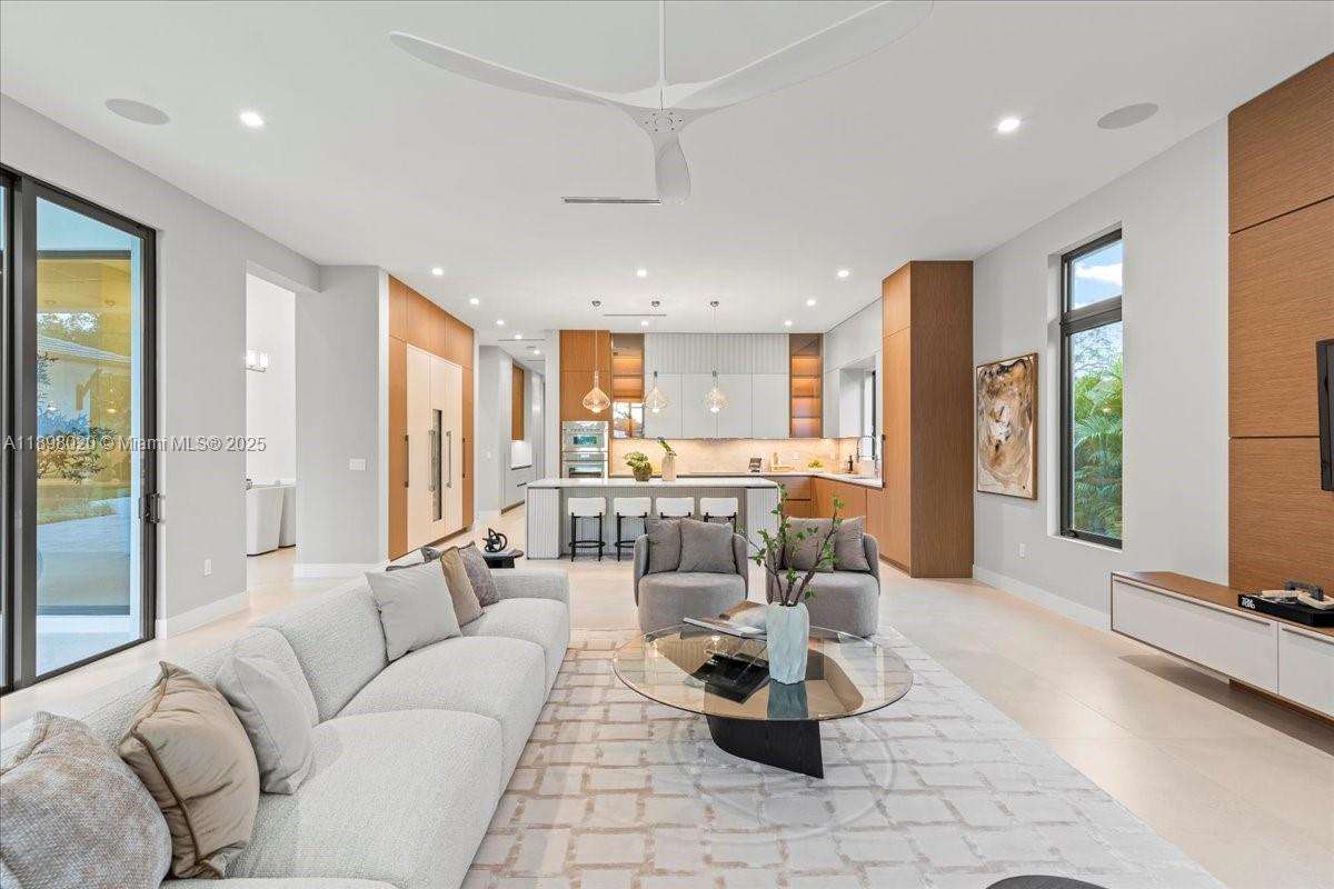 Sunset Paradise - Residential