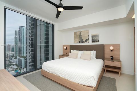 Tiny photo for 159 NE 6th St #2711, Miami, FL 33132 (MLS # A11977371)