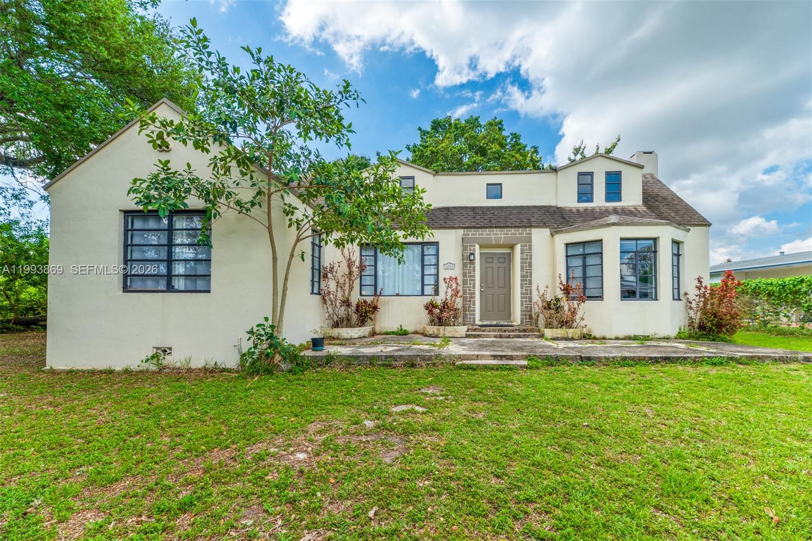 1238 NE 112th St N/A