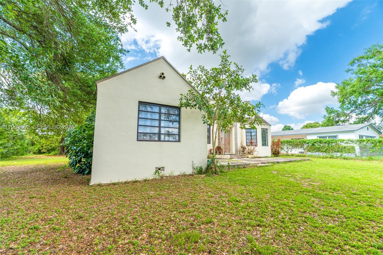 1238 NE 112th St N/A