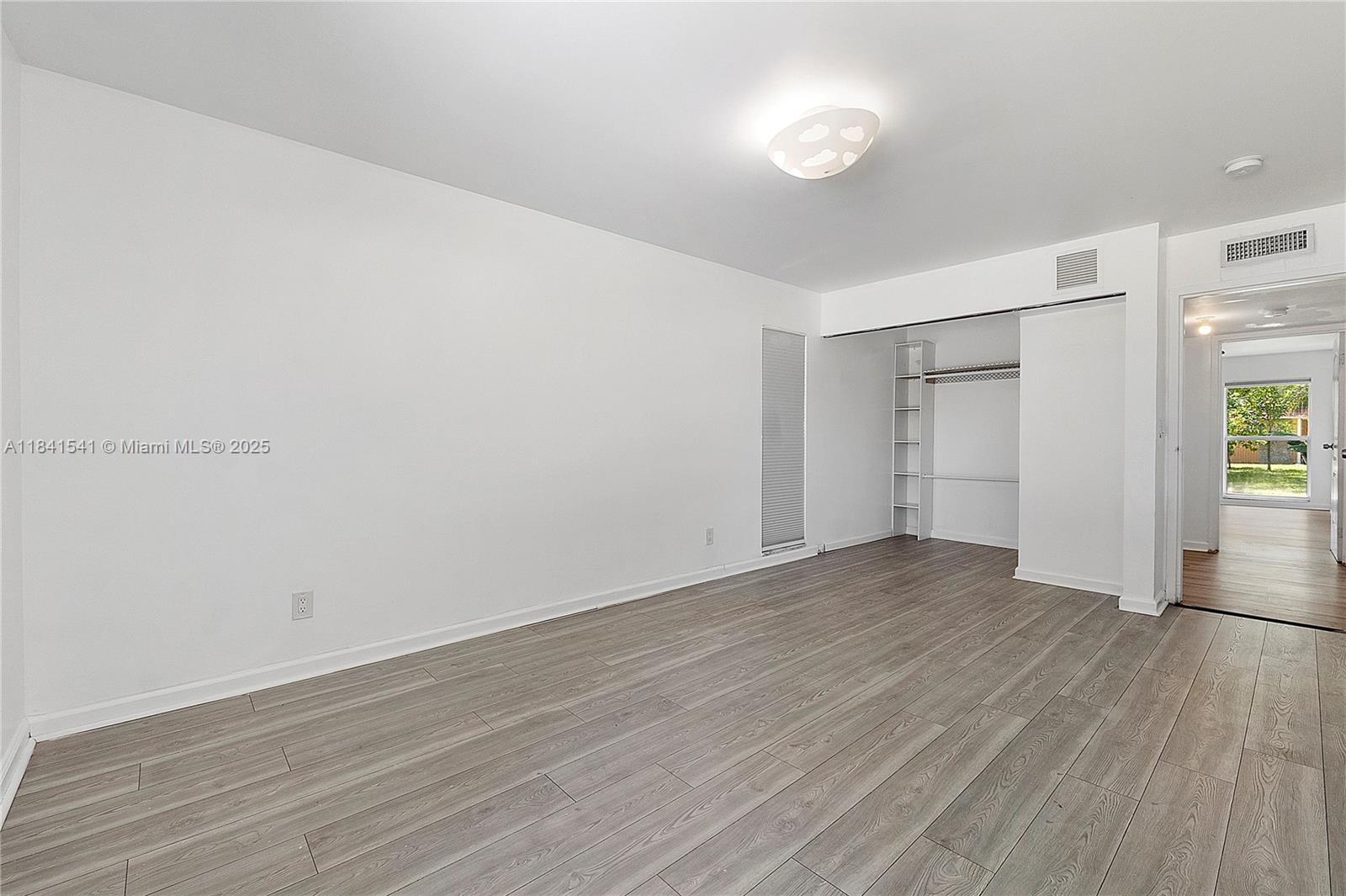 MAINLANDS OF TAMARAC LAKE - Residential