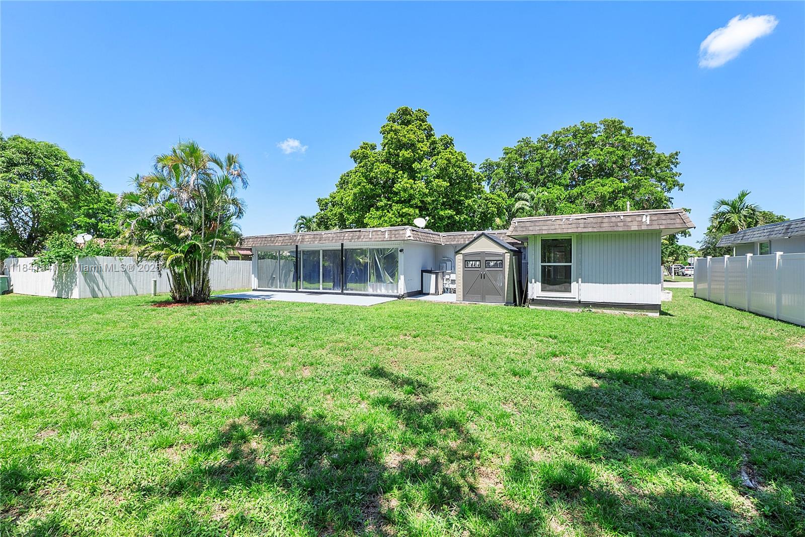 MAINLANDS OF TAMARAC LAKE - Residential