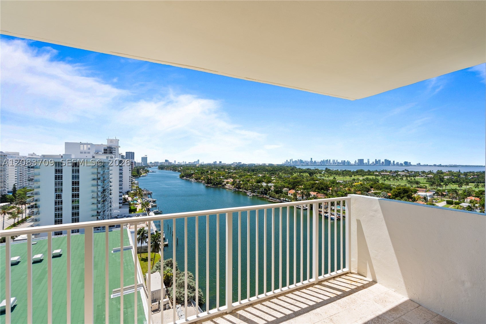 5838 Collins Ave 15F