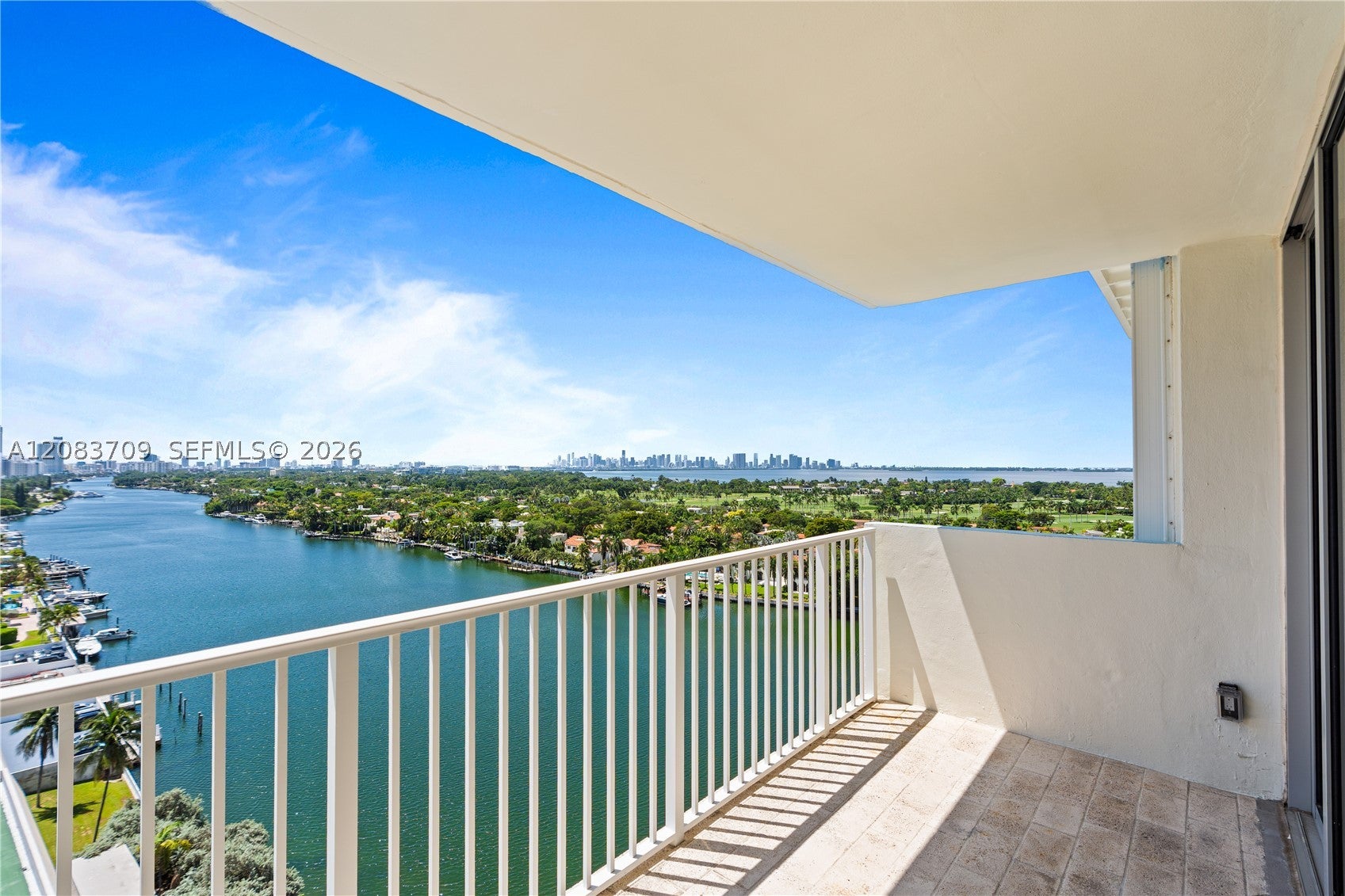 5838 Collins Ave 15F