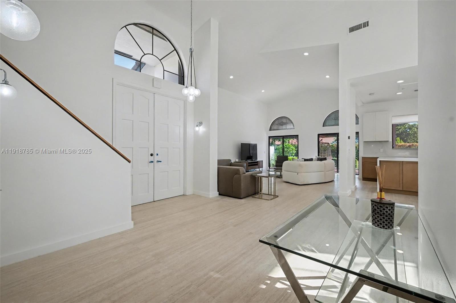 VILLA FLORA AT BOCA POINT - Residential