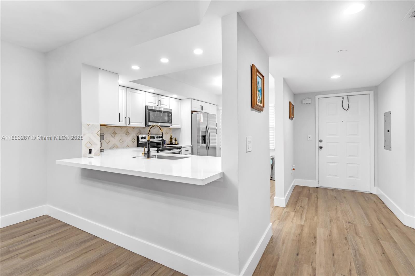 PLYMOUTH AT CENTURY VILLA - Residential