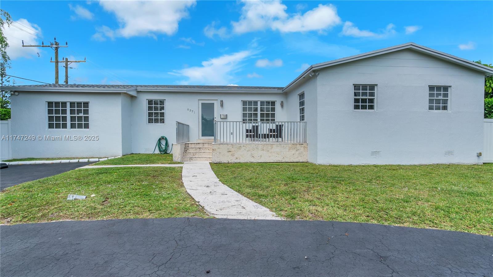 CORAL WAY VILLAGE SEC A P - Residential