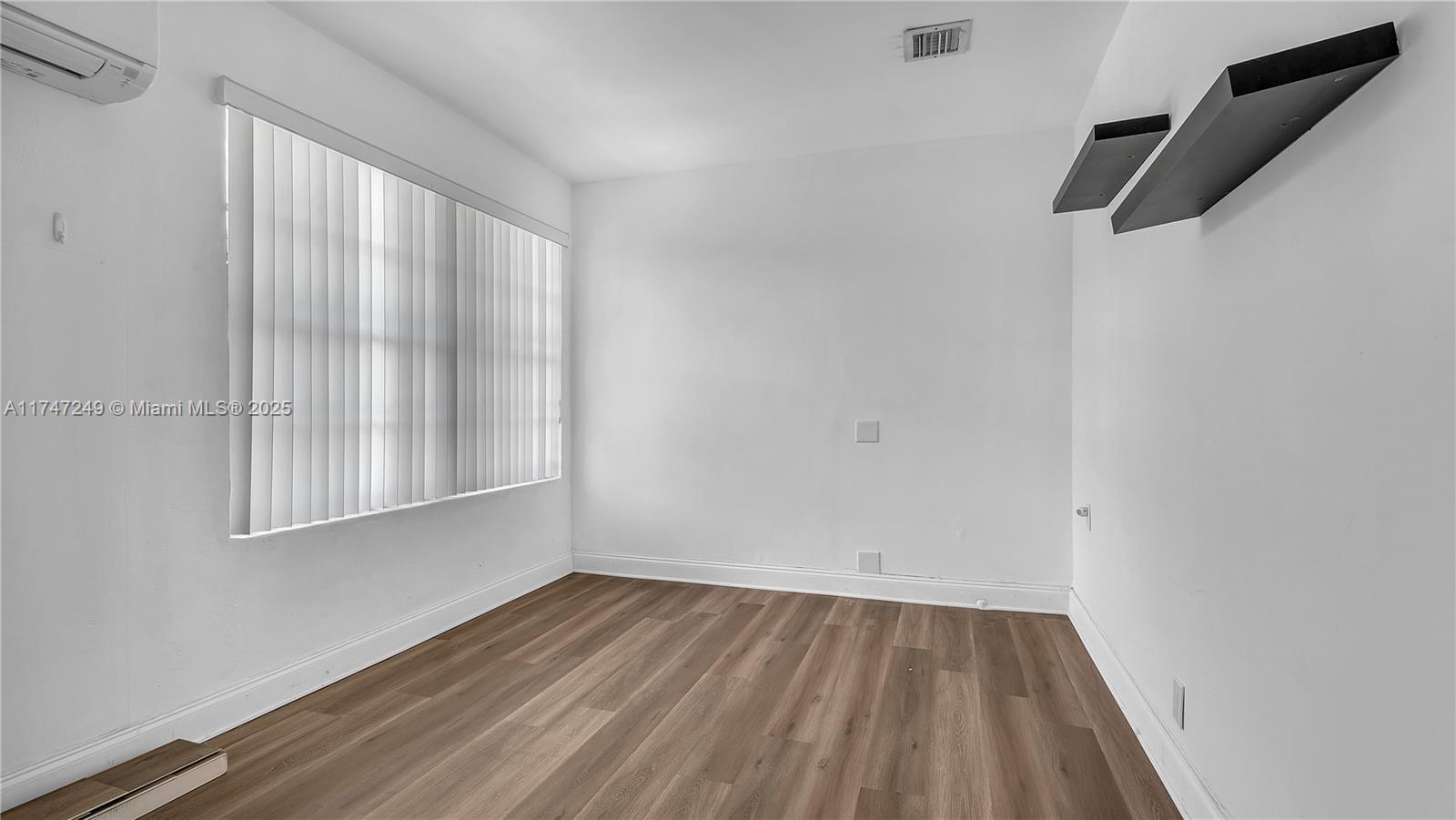 CORAL WAY VILLAGE SEC A P - Residential