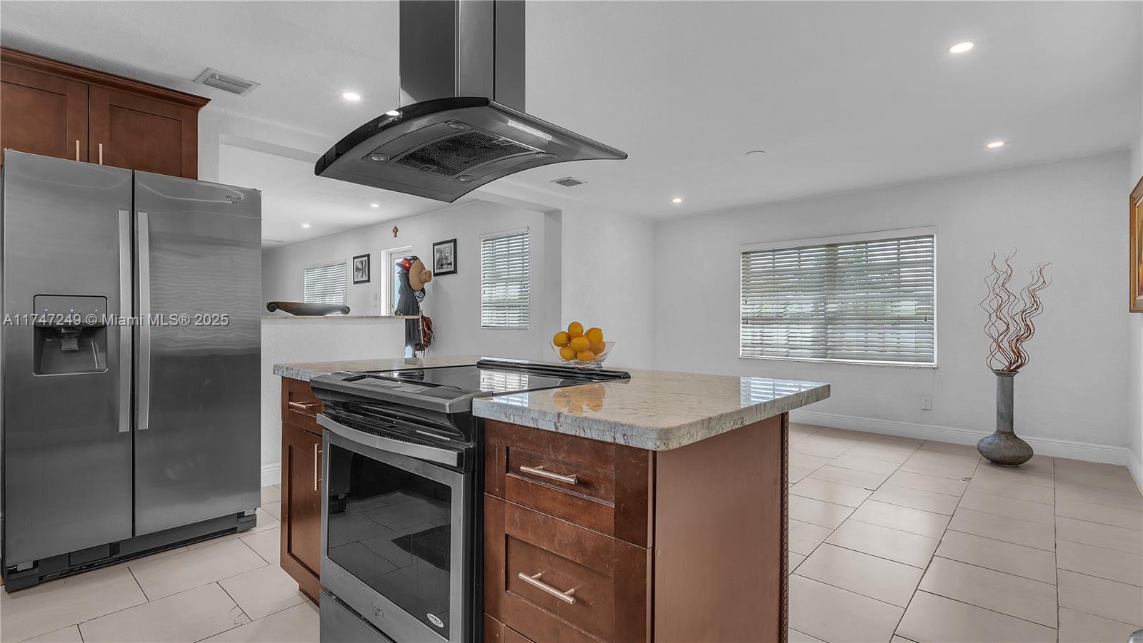 CORAL WAY VILLAGE SEC A P - Residential