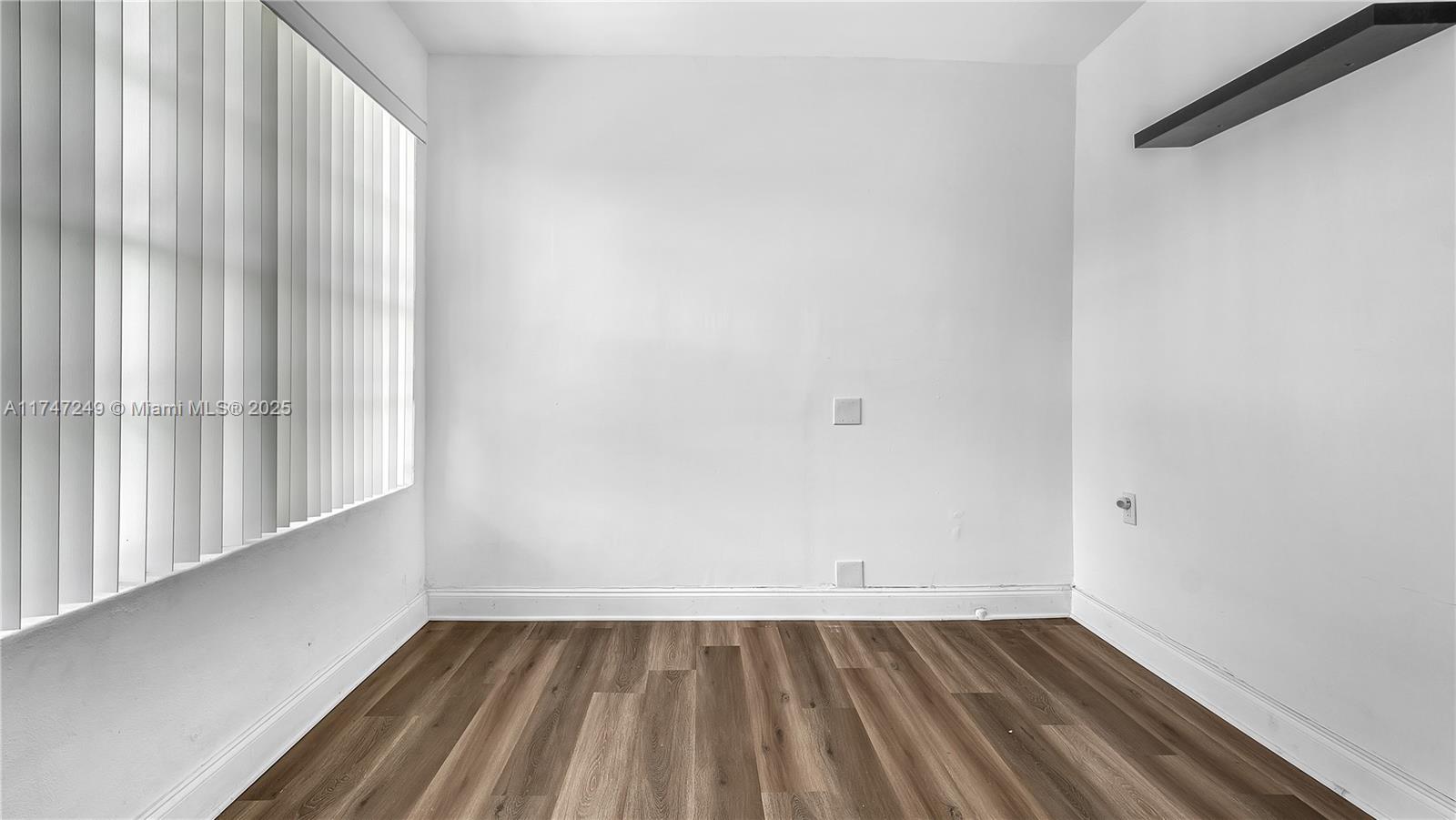 CORAL WAY VILLAGE SEC A P - Residential