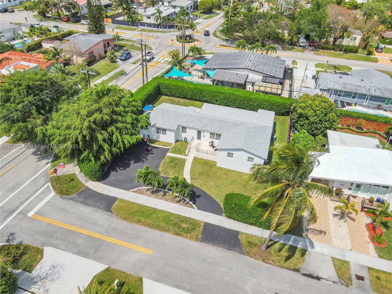 CORAL WAY VILLAGE SEC A P - Residential