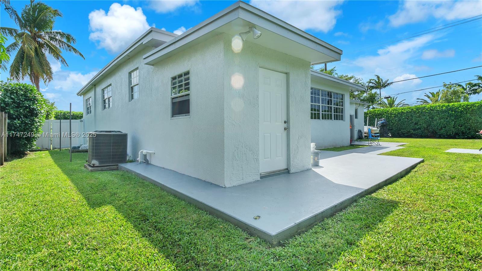 CORAL WAY VILLAGE SEC A P - Residential