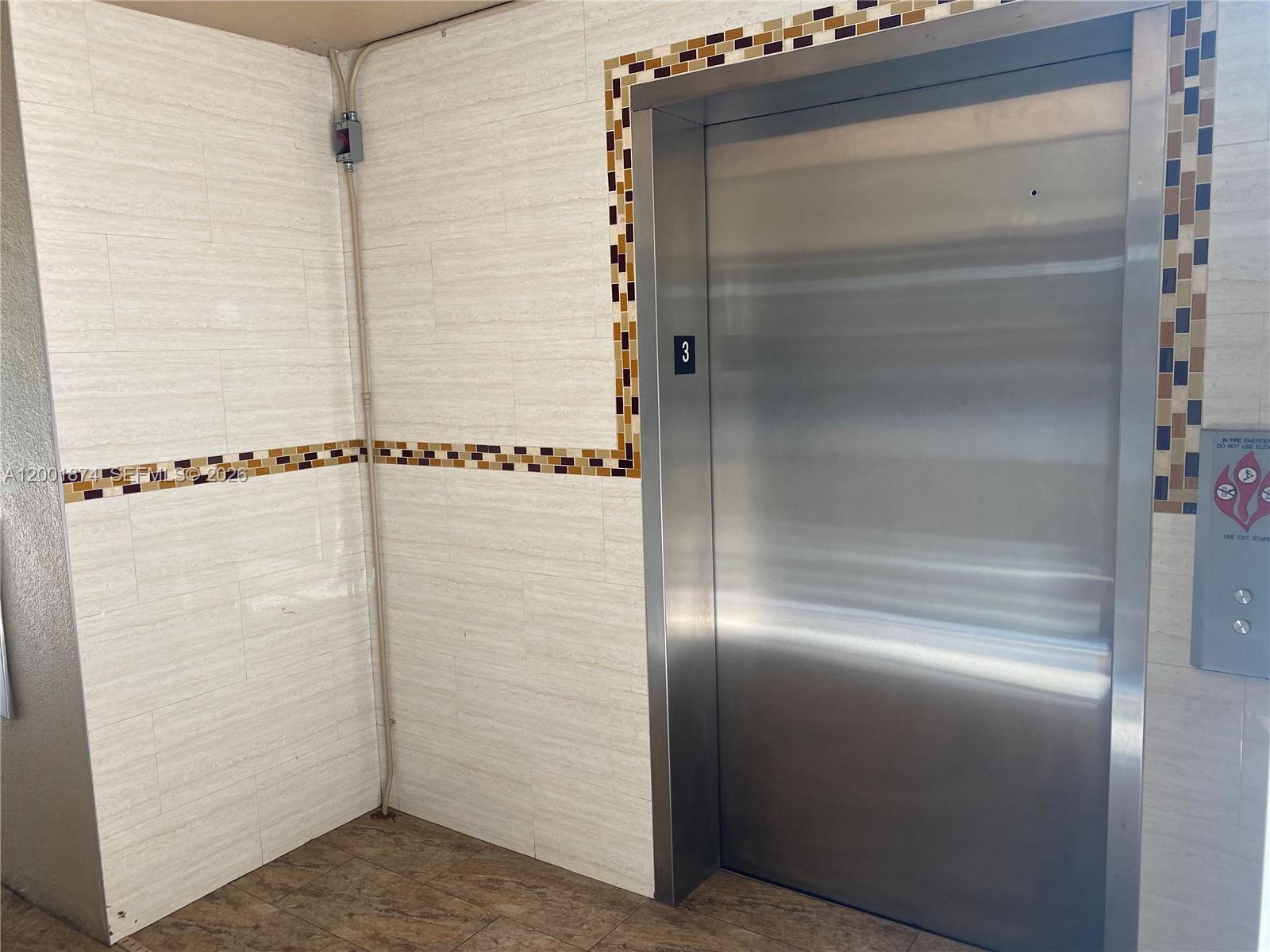 KINGSLEY AT CENTURY VILLA - Residential Lease