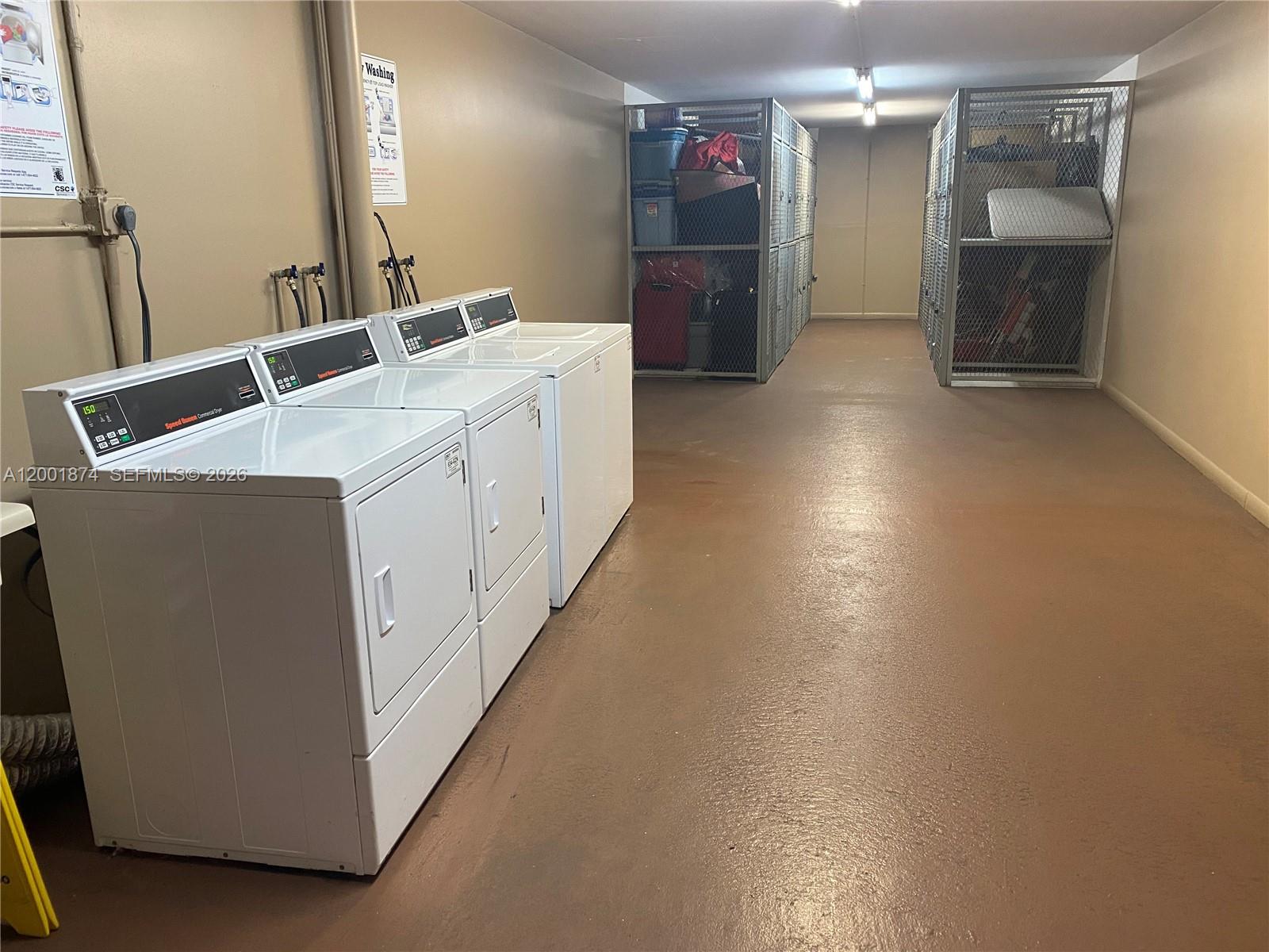 KINGSLEY AT CENTURY VILLA - Residential Lease