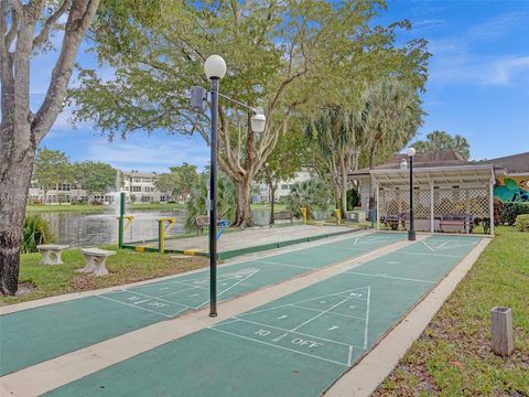 A home in Lauderdale Lakes