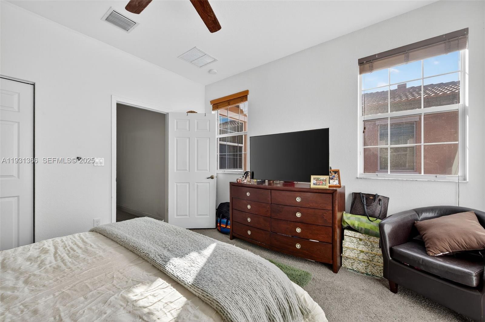 MEADOW PINES - Residential Lease