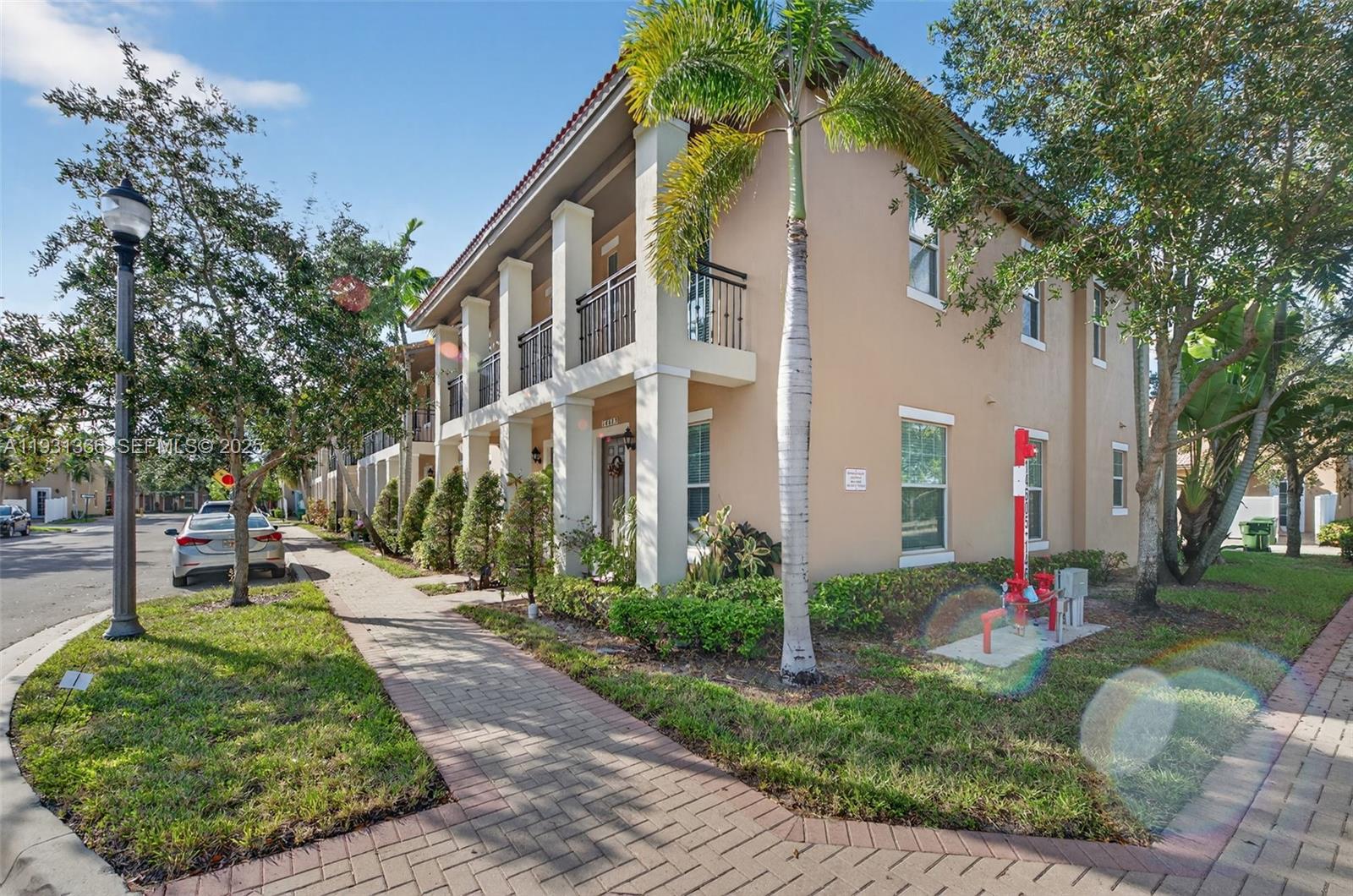 MEADOW PINES - Residential Lease