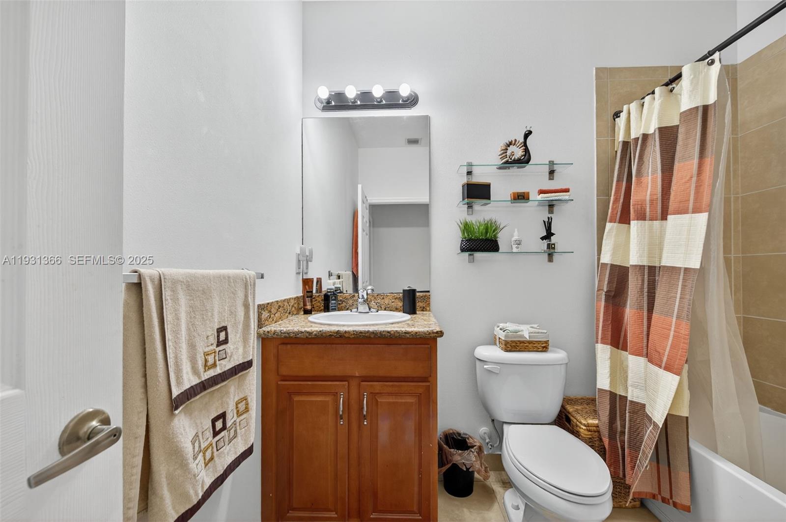 MEADOW PINES - Residential Lease