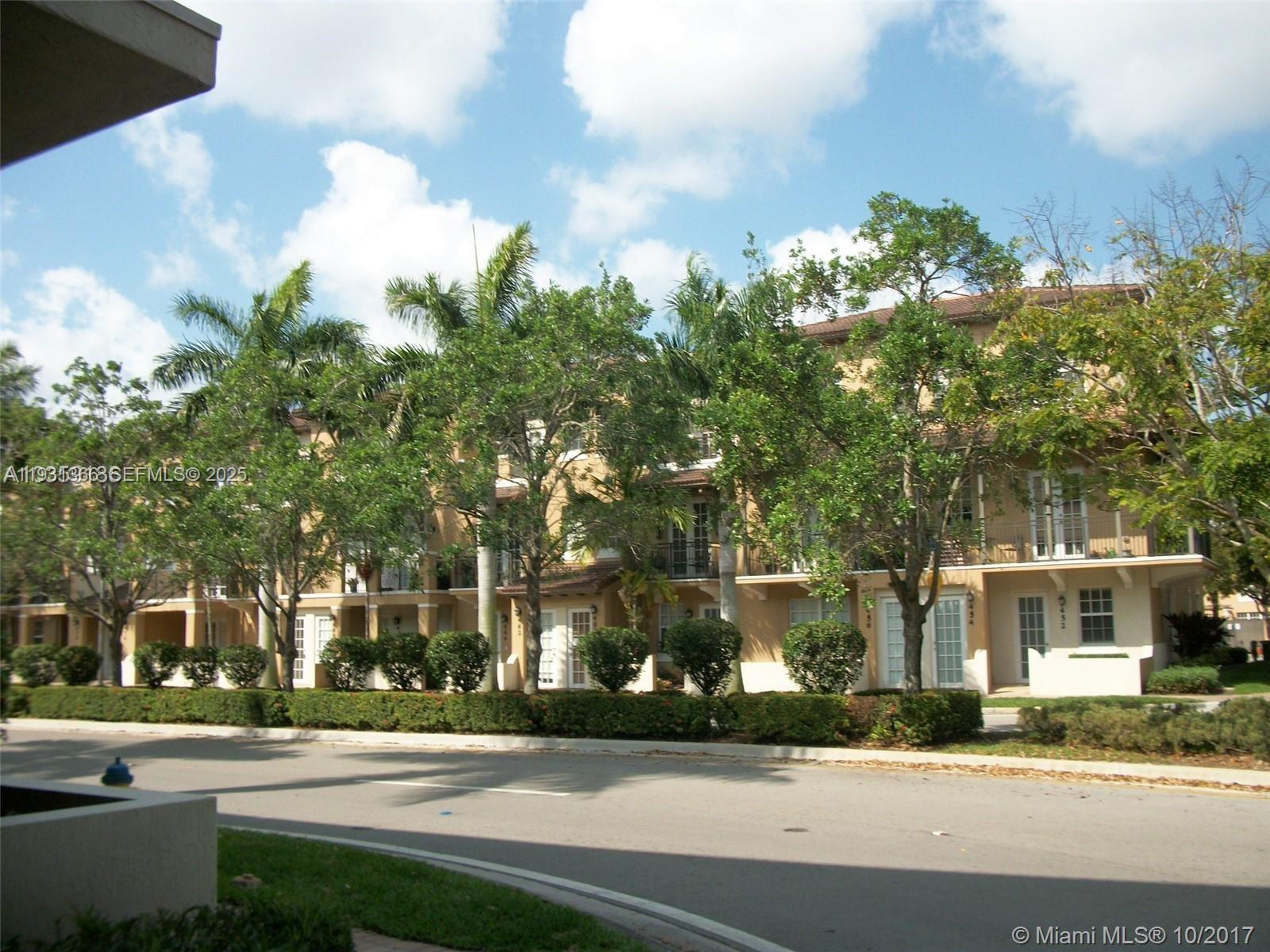 MEADOW PINES - Residential Lease