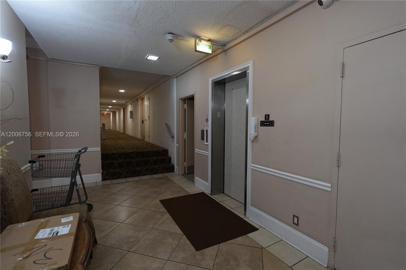 BREAKWATERS OF THE PALM B - Residential