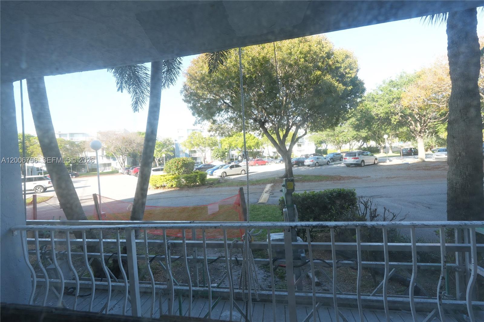 BREAKWATERS OF THE PALM B - Residential