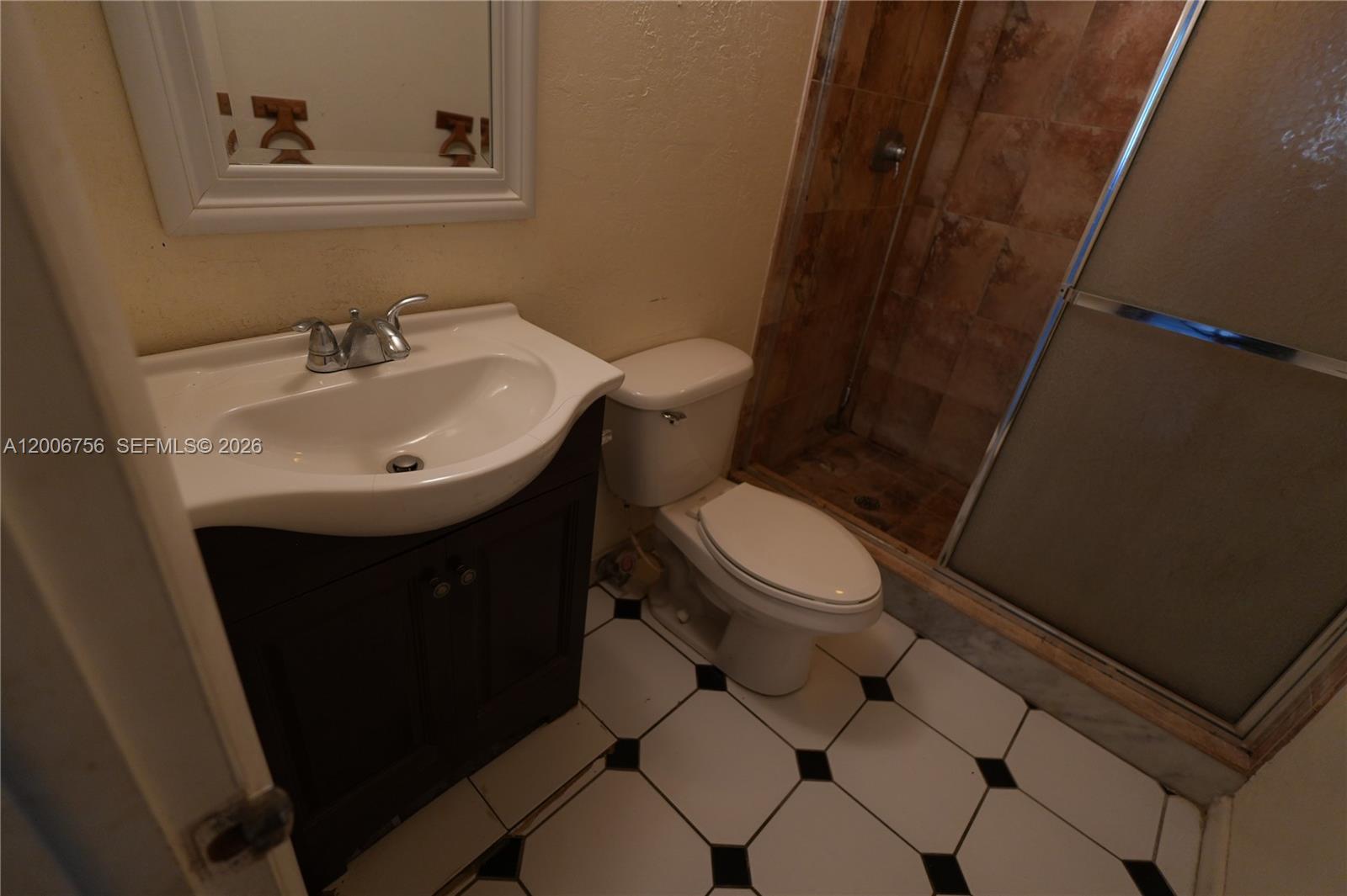 BREAKWATERS OF THE PALM B - Residential