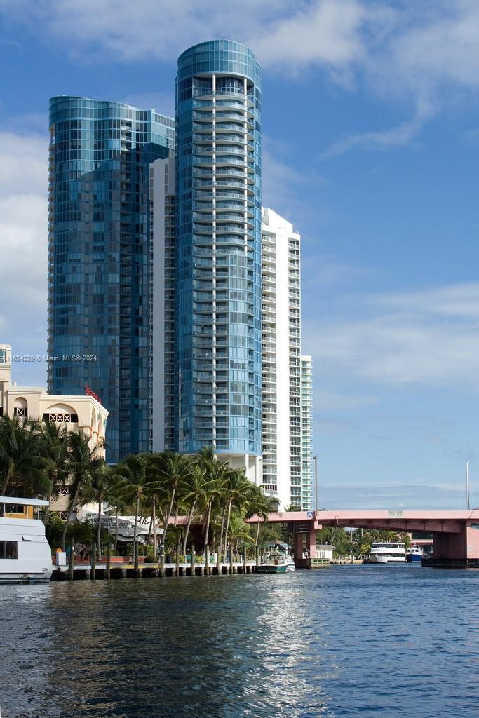 LAS OLAS RIVER HOUSE COND - Residential Lease