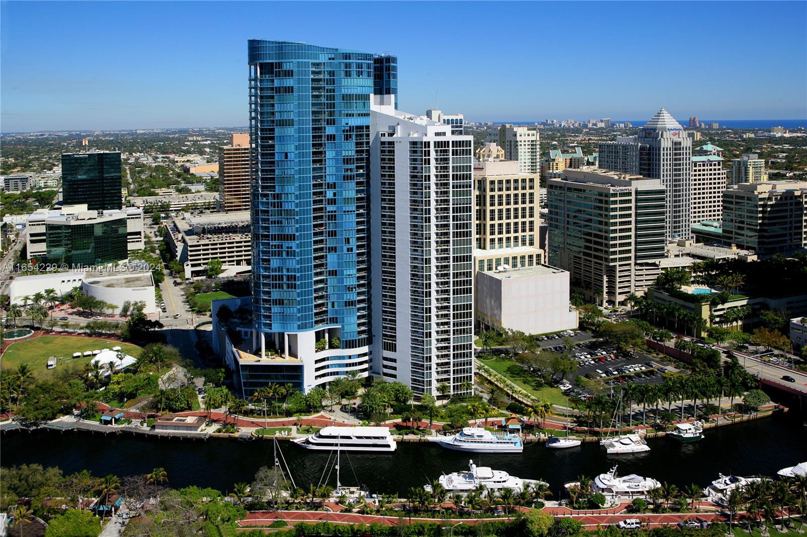 Super Luxury Las Olas River House 3 Bedroom, 3 Bath Condo is available For Lease. Minimum 3 months lease. 29th Floor Unit, 2,129 Square Feet under air plus both East and West facing Balconies. With unobstructed views of New River & the Ocean, this recently fully renovated and furnished condo is perfect rental. Available Jan 15,  2025, subject to association application approval. Private elevator and entry foyer, modern furnishing, large dining table, king bed in master bedroom, full size beds in 2nd & 3rd bedroom. River House features valet, security, superior gym, pool towel service on weekends, BBQ, Putting Green and much more. NOTE:  Pool under renovation Winter-Spring 2025.  Just steps from Fort Lauderdale's Dining & Entertainment district. Enjoy the Luxury at Las Olas River House.