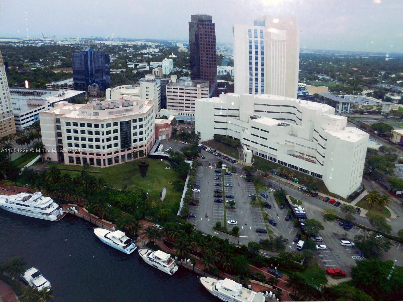 LAS OLAS RIVER HOUSE COND - Residential Lease