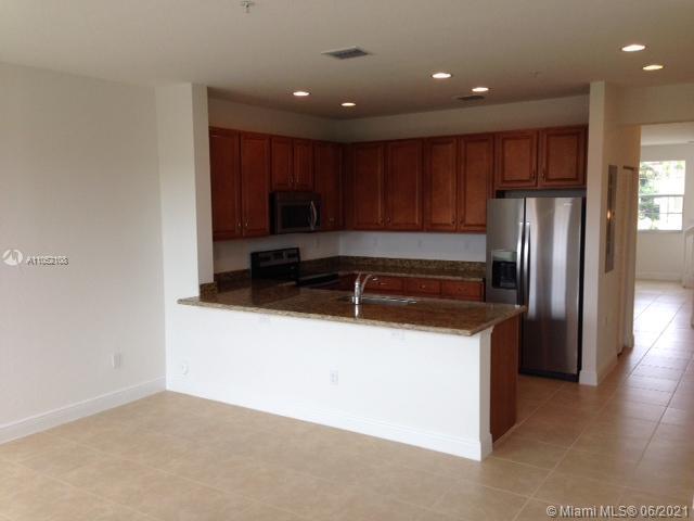 COBBLESTONE II - Residential Lease