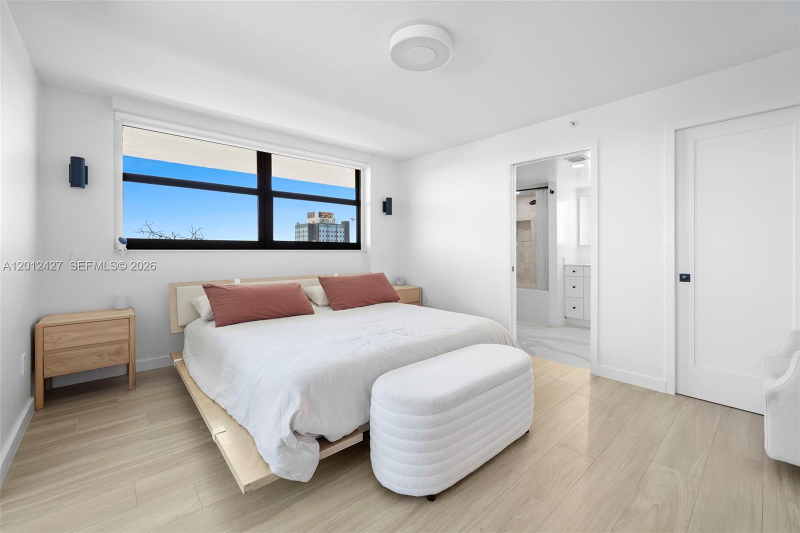 THE GEORGIAN CONDO - Residential