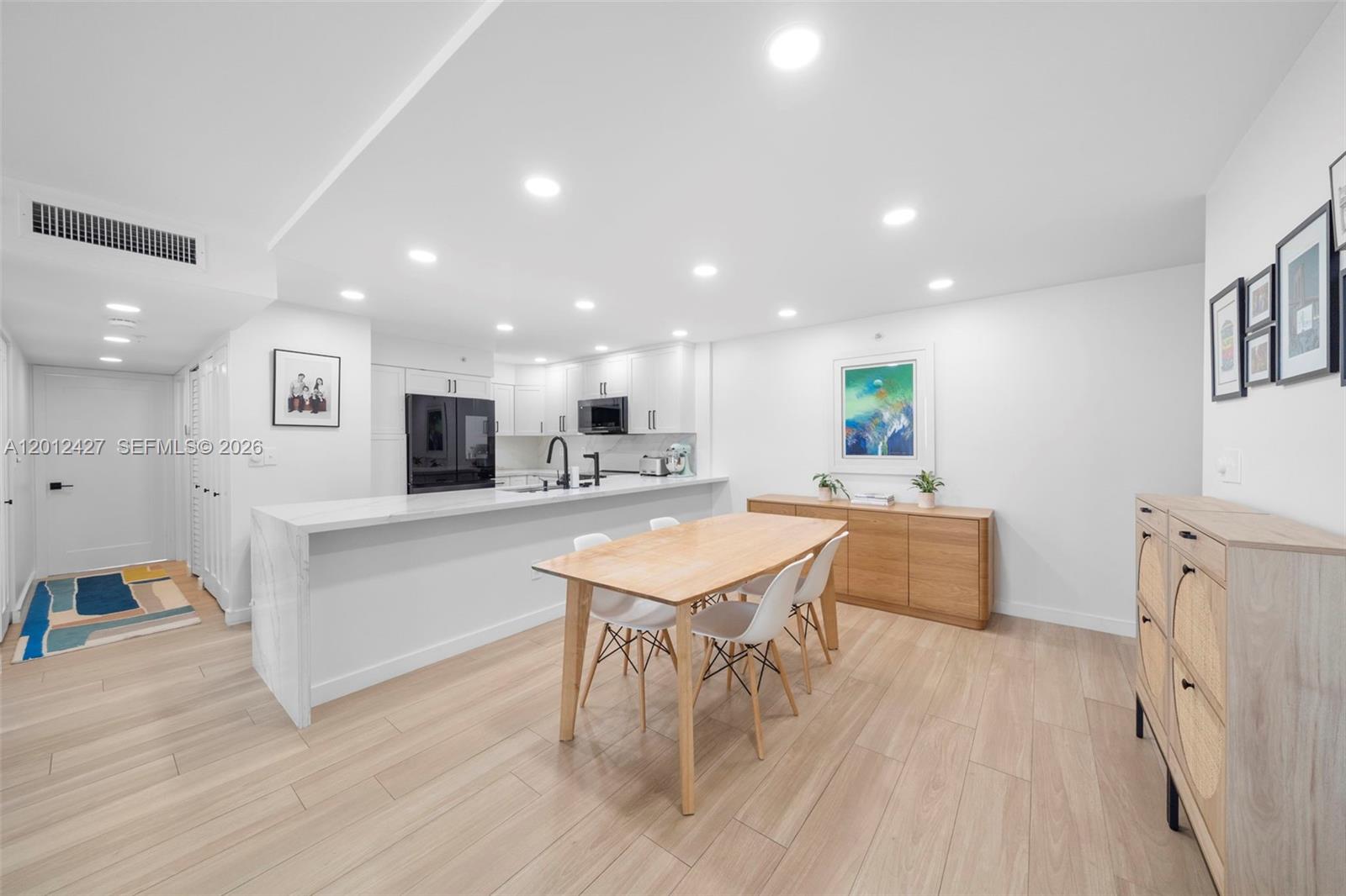THE GEORGIAN CONDO - Residential